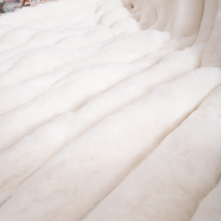 Γούνινη Μαξιλαροθήκη Wave 01 - 45x45cm με γέμιση