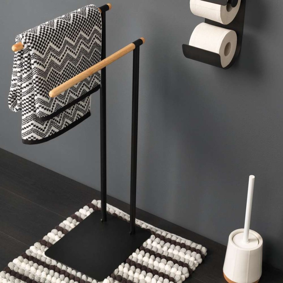 Brix black κρεμάστρα επιδαπέδια Sealskin