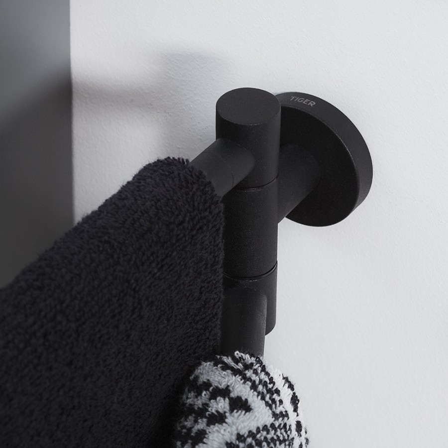 Tiger Boston Κρεμάστρα με Δύο Βραχίονες Black 308730746