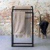 Tube black κρεμάστρα επιδαπέδια Sealskin