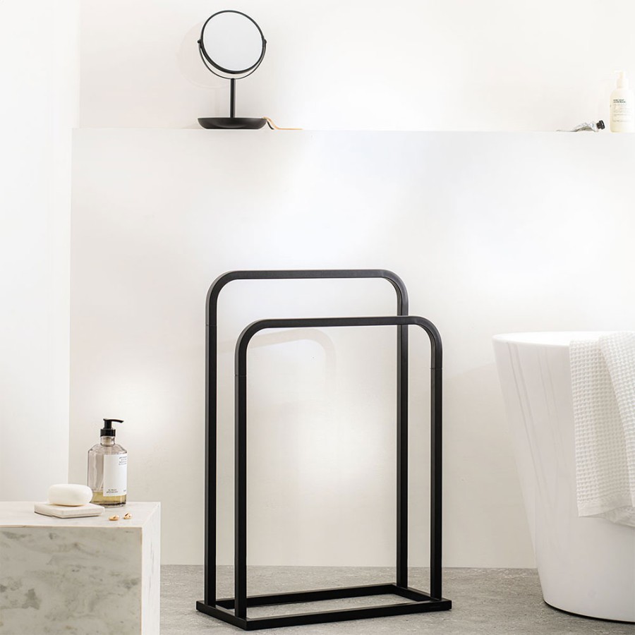 Brix black κρεμάστρα επιδαπέδια Sealskin