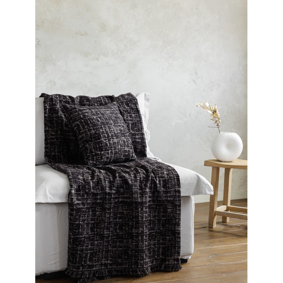 Ριχτάρι 180x180 - Cantata Black