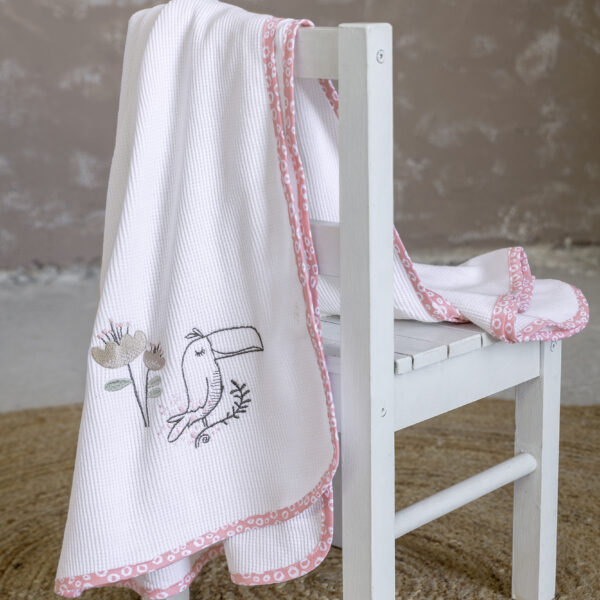 Nima Bebe Κουβέρτα Πικέ 110×140 – Toco Toucan Ροζ shopinhome shopinhome