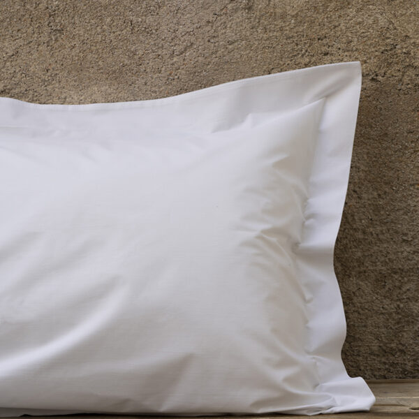 Nima Hotelling Μαξιλαροθήκη 52×75 Oxford 3 πλευρές – 200 Κλωστές Περκάλι – 100% Βαμβάκι Πενιέ Λευκό shopinhome shopinhome