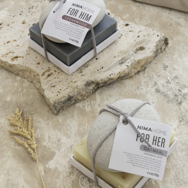 Nima Home Σετ Σαπούνι χειροποίητο 125g + Πέτρα απολέπισης – Cedarwood shopinhome shopinhome